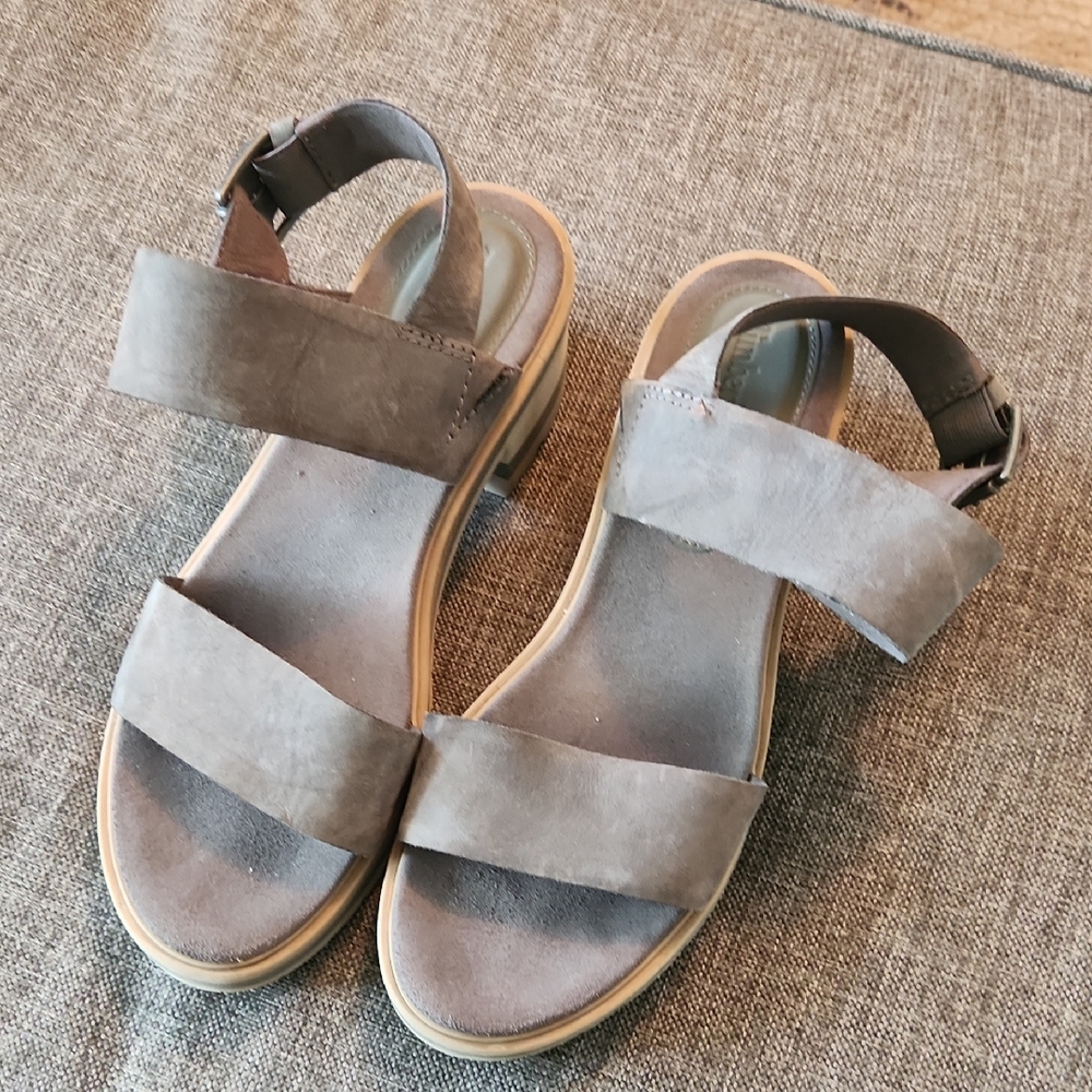 Timberland Taupe Brown Leather Strappy Sandals
